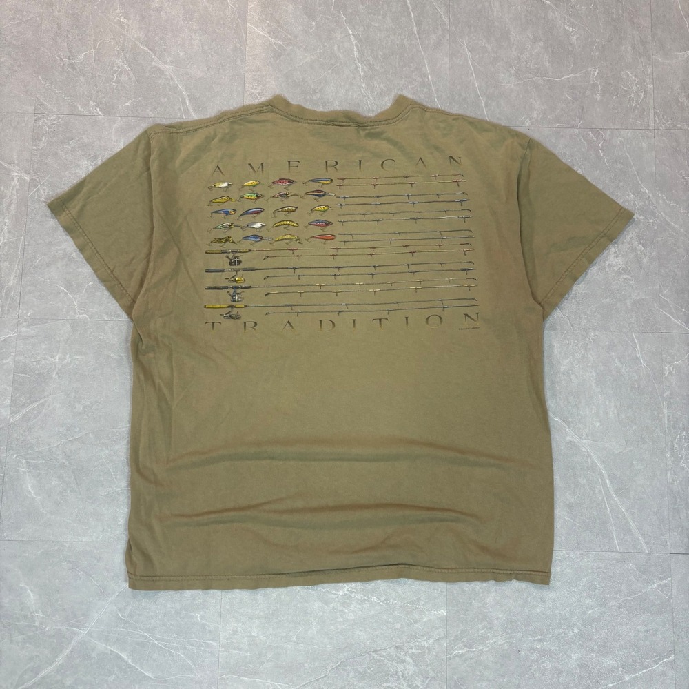 Delta Pro Weight American Tradition Bass Fishing Graphic T-Shirt XL Olive Tan